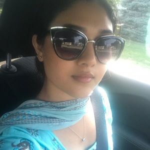 Meet your Posher, Anisha